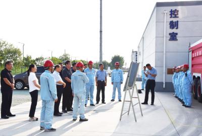 市政府副秘書長、市應急局黨委書記陳登山到俊源石油調研